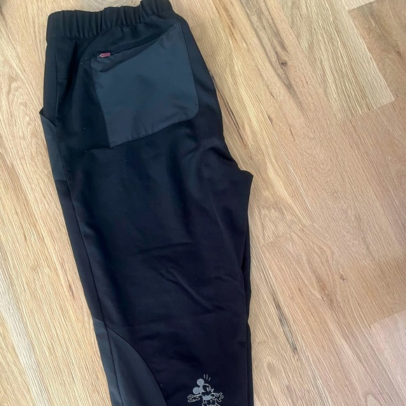 Disney MED FIGS BLACK - Picture 5 of 6